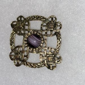 Vintage Celtic Scottish Knot Brooch Gold-tone with Purple Marble Center